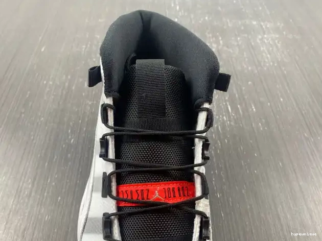HYPE Jordan (CN Plug) DD3522-100 11 White Air Adapt 0418